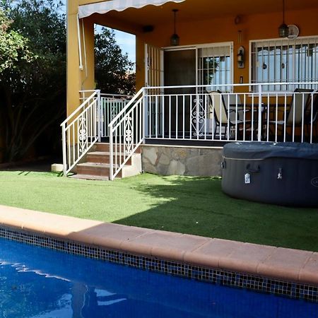 Villa El Hogar De Pepe El Casar de Escalona Esterno foto