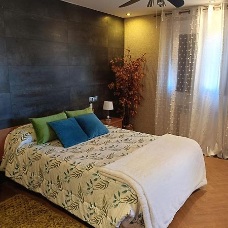 Villa El Hogar De Pepe El Casar de Escalona Esterno foto